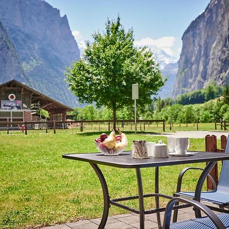 Apartment Truemmelbach, Comfortabl & Cozy, Private Terrace With Best Views Lauterbrunnen Exteriör bild
