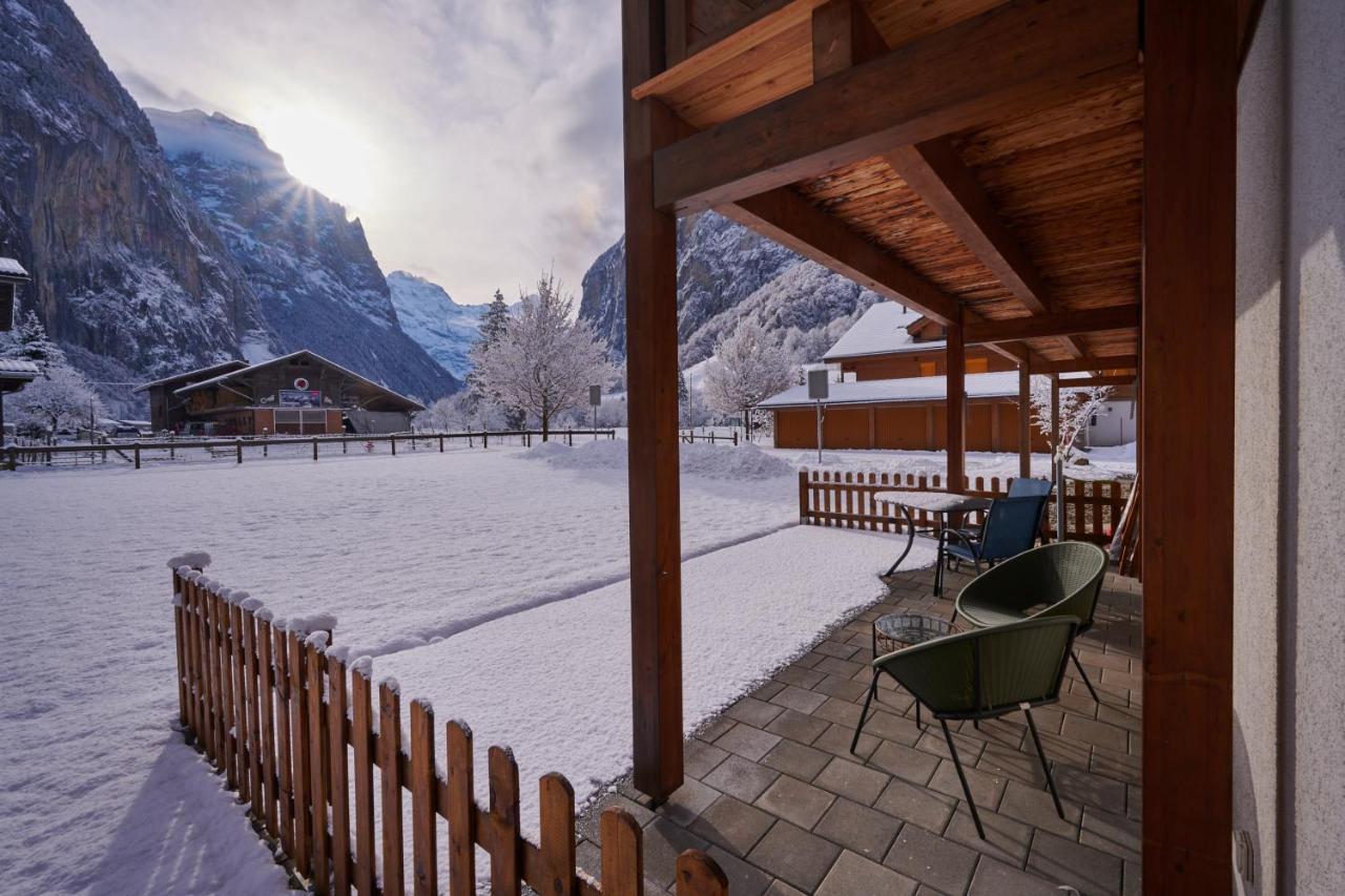 Apartment Truemmelbach, Comfortabl & Cozy, Private Terrace With Best Views Lauterbrunnen Exteriör bild